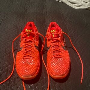 Kobe 6 reverse grinch